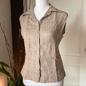 *FREE w/ any purchase* sleeveless collar blouse